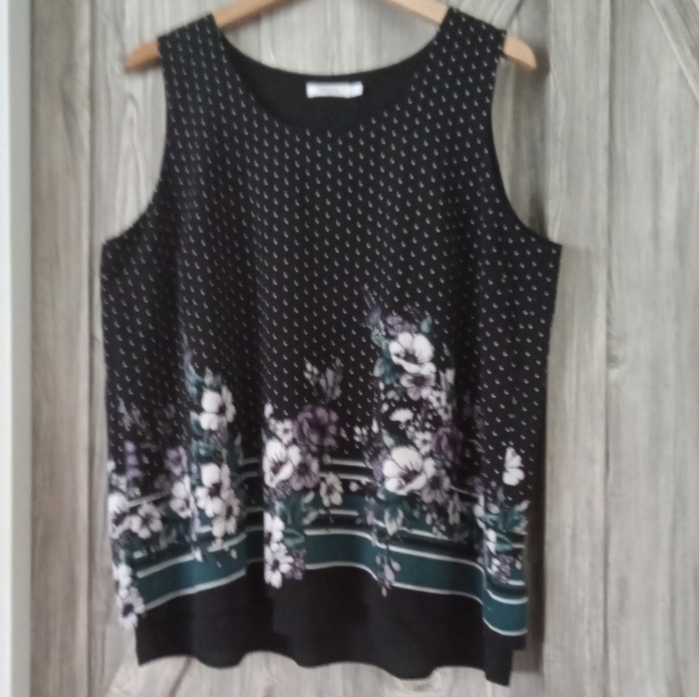 Ricki's Black Floral Split Back Tunic Top XL - Picture 2 of 7